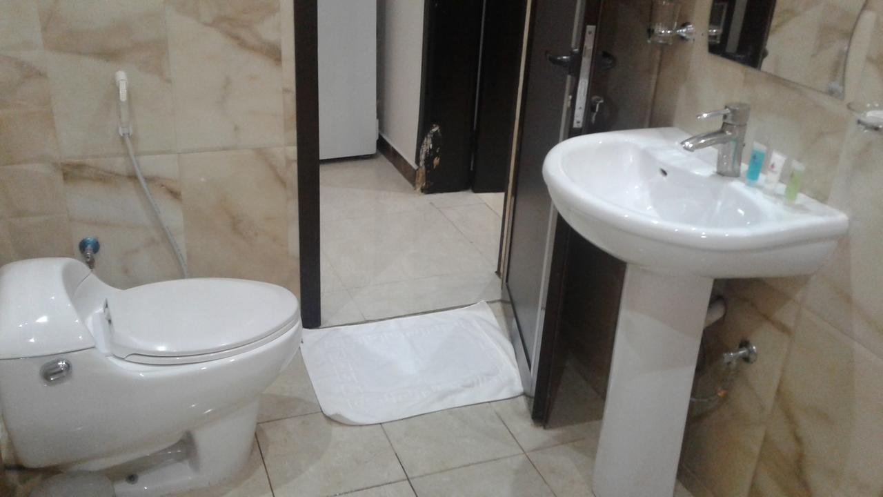 Makarem Al Olaya Suites 阿可贺巴 外观 照片