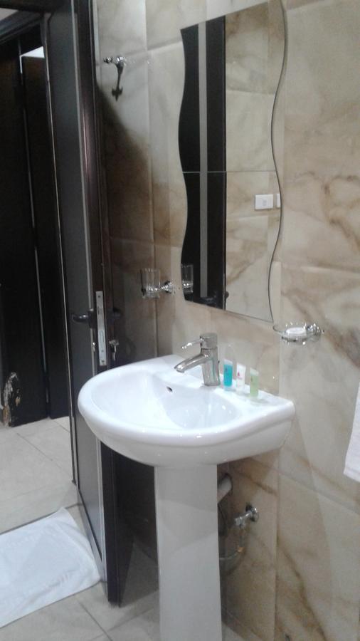Makarem Al Olaya Suites 阿可贺巴 外观 照片