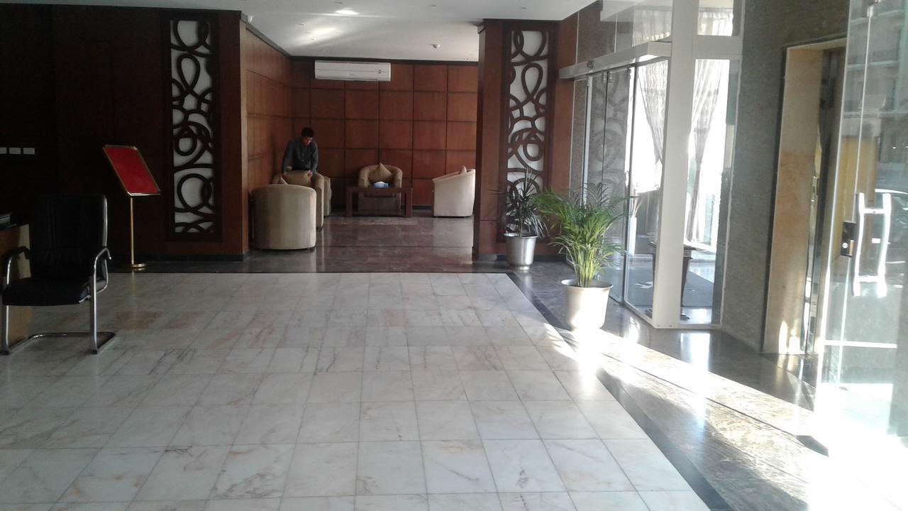 Makarem Al Olaya Suites 阿可贺巴 外观 照片