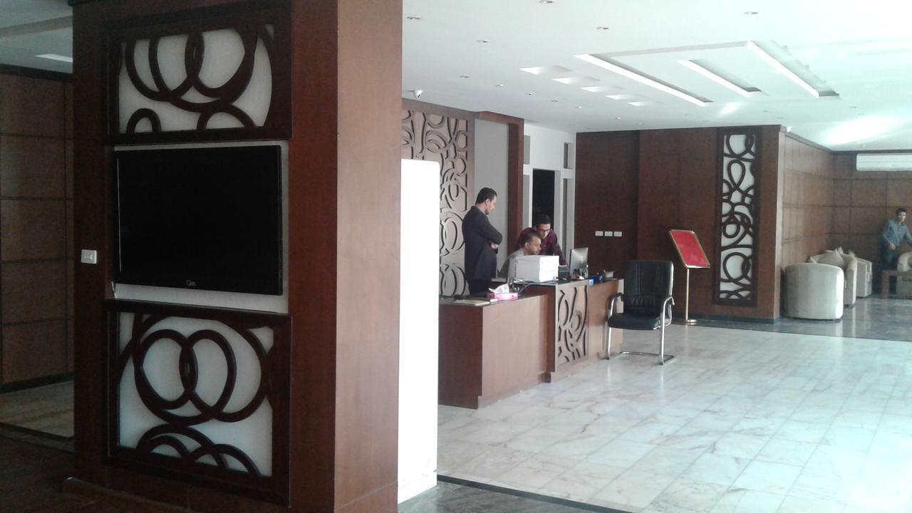 Makarem Al Olaya Suites 阿可贺巴 外观 照片