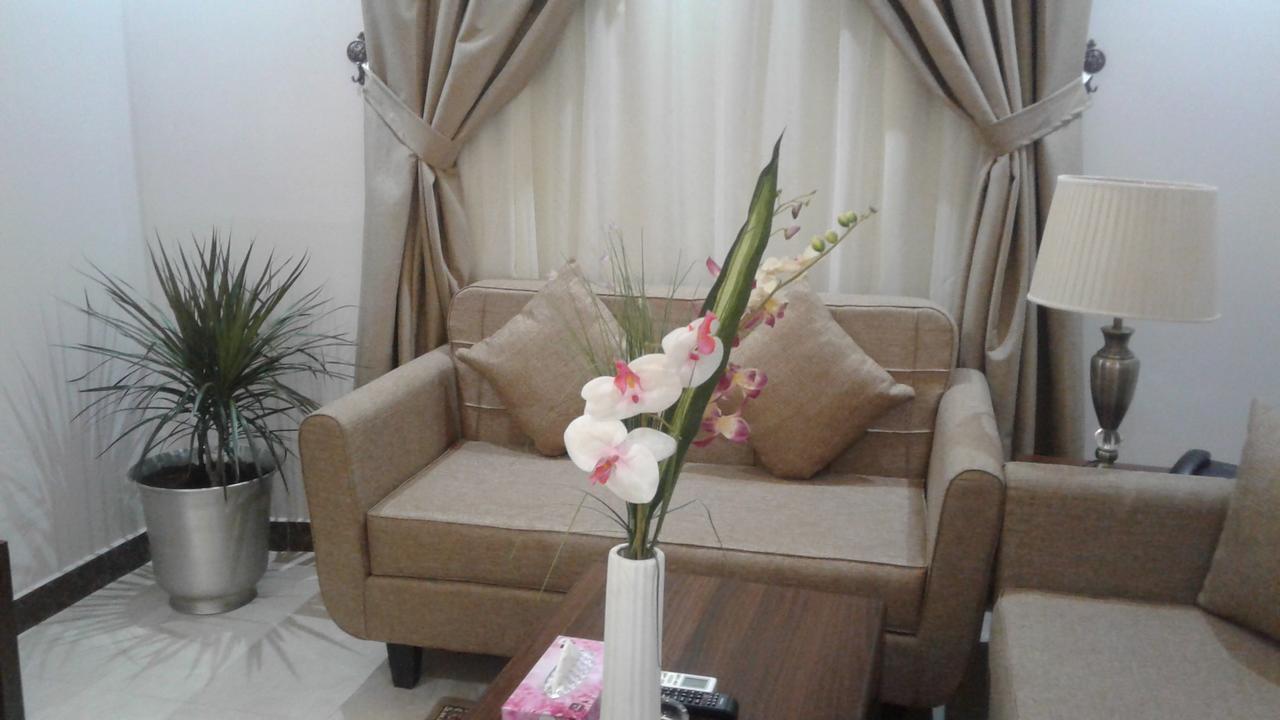 Makarem Al Olaya Suites 阿可贺巴 外观 照片
