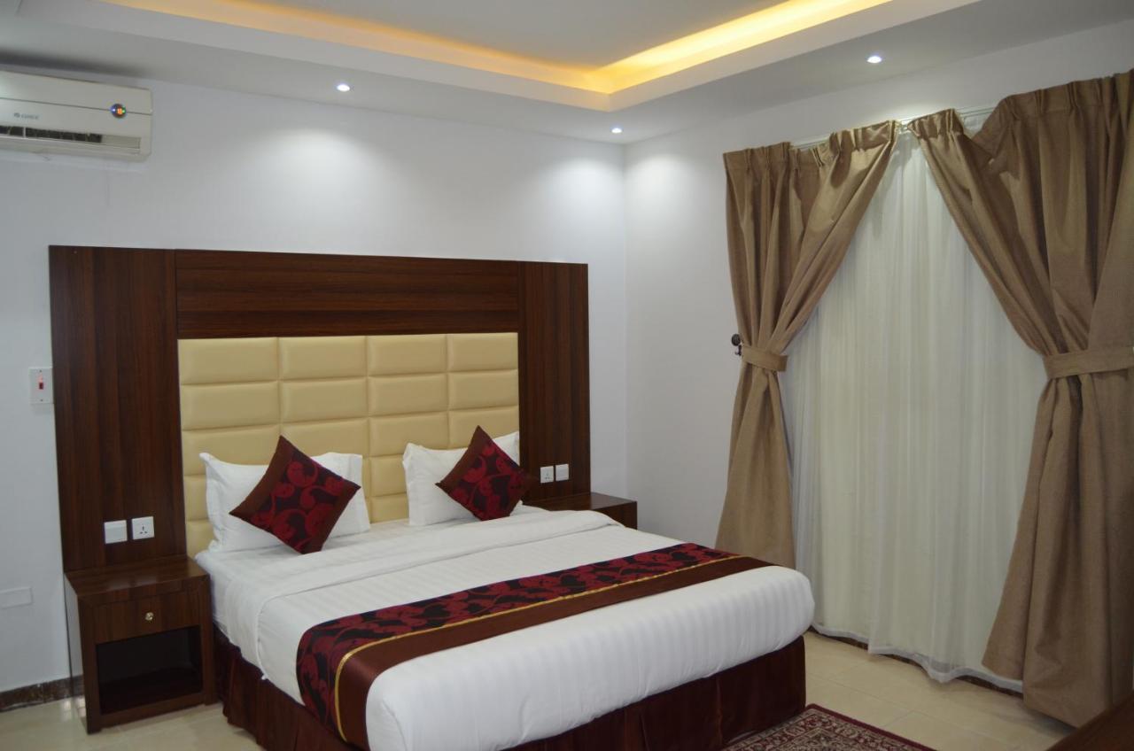 Makarem Al Olaya Suites 阿可贺巴 外观 照片