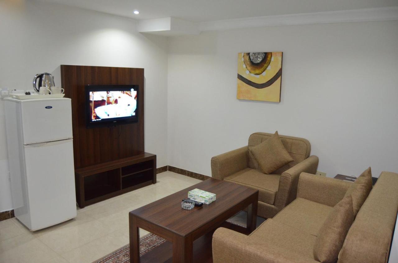 Makarem Al Olaya Suites 阿可贺巴 外观 照片