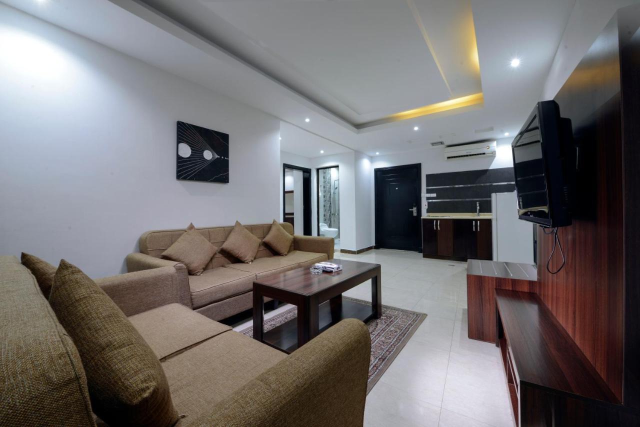 Makarem Al Olaya Suites 阿可贺巴 外观 照片