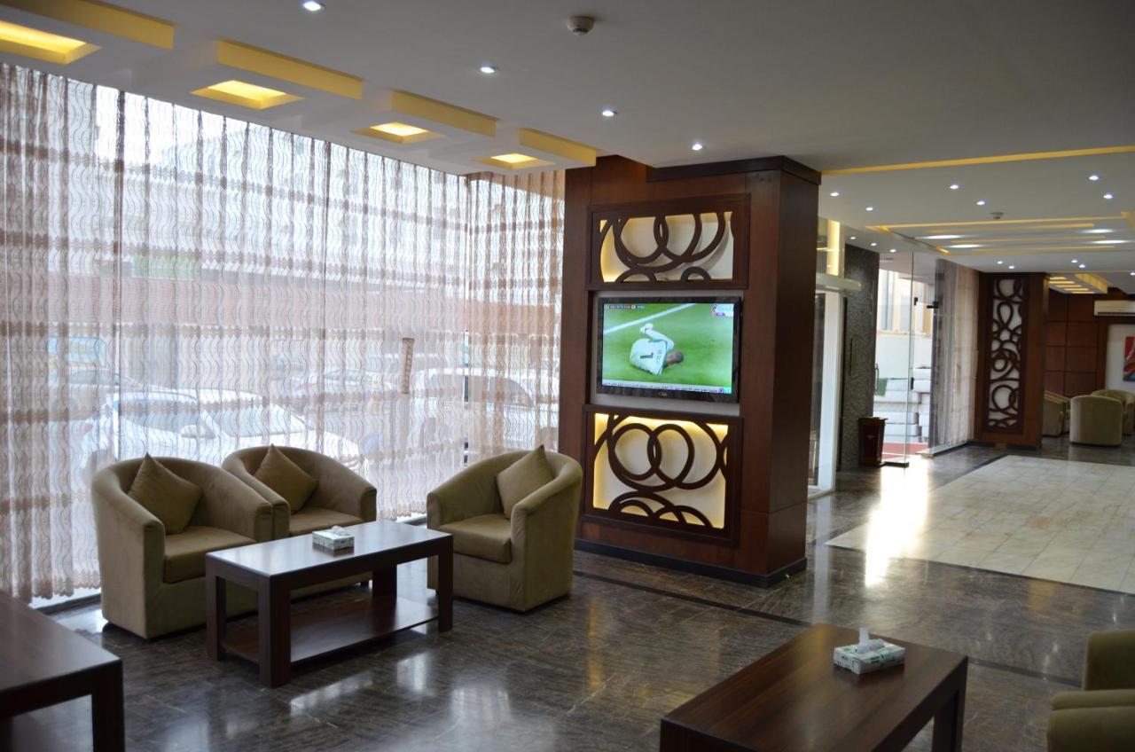 Makarem Al Olaya Suites 阿可贺巴 外观 照片